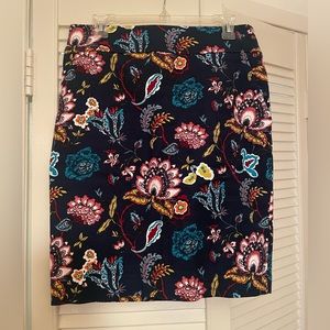 LOFT Floral Pencil Skirt Size 8